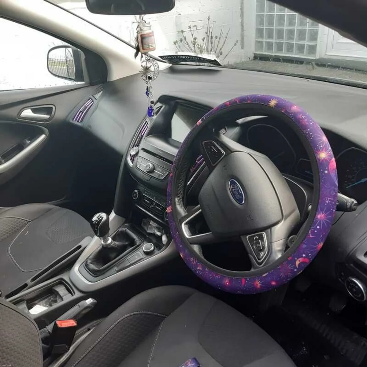 2017 Ford Focus Ecoboost ZETEC - Image 3