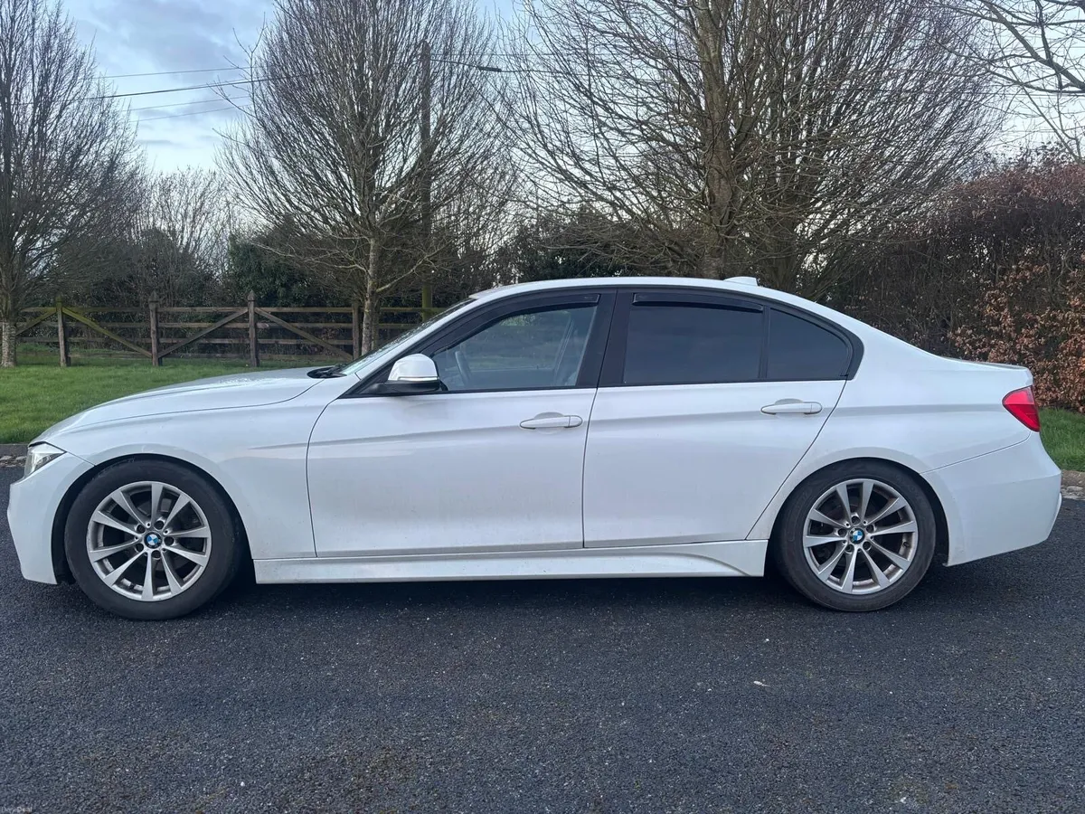 BMW 3 series 318D - Image 3