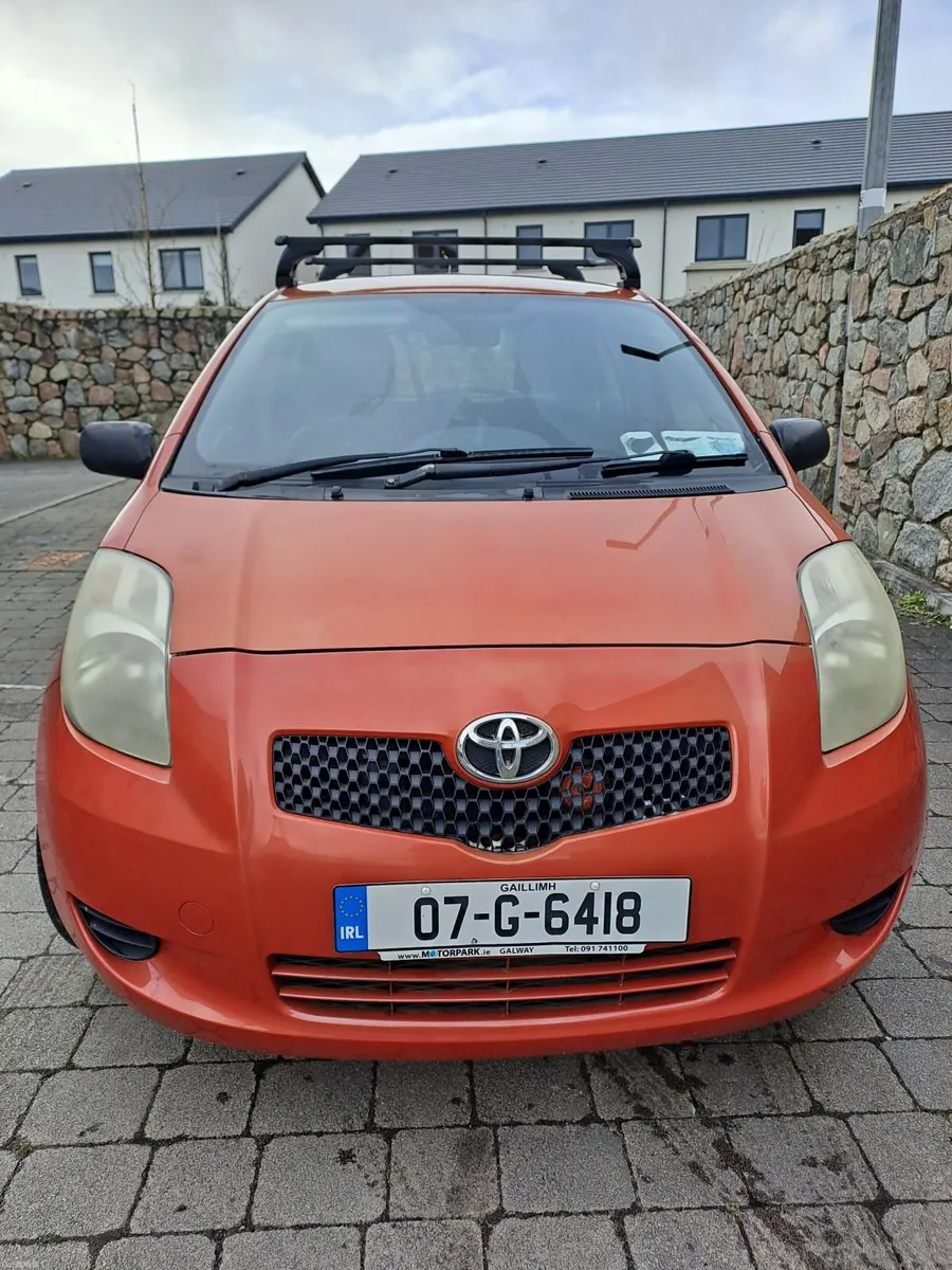 Toyota Yaris 2007 - Image 3