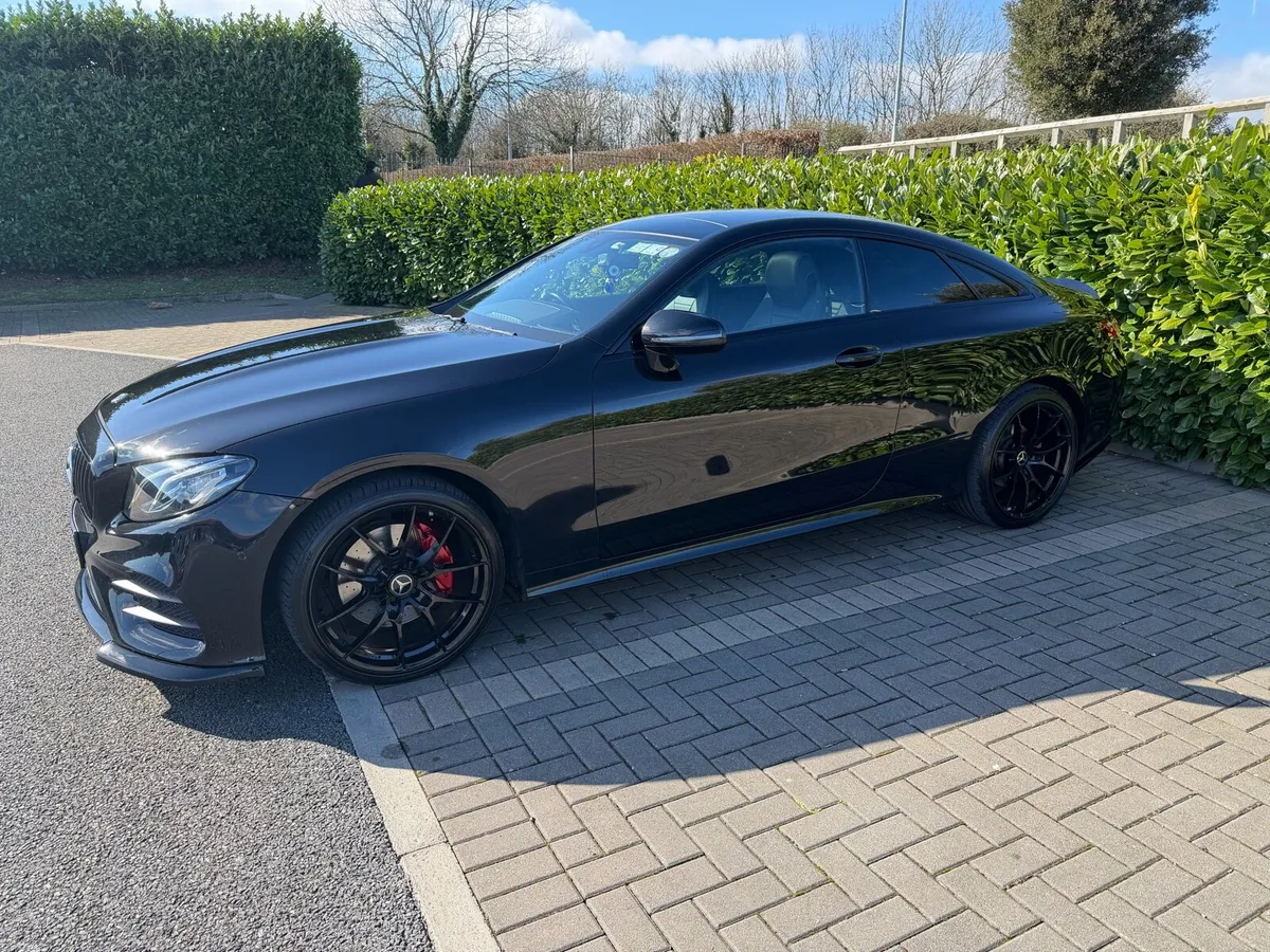 Mercedes-Benz E-Class 220d AMG Sport - Image 2