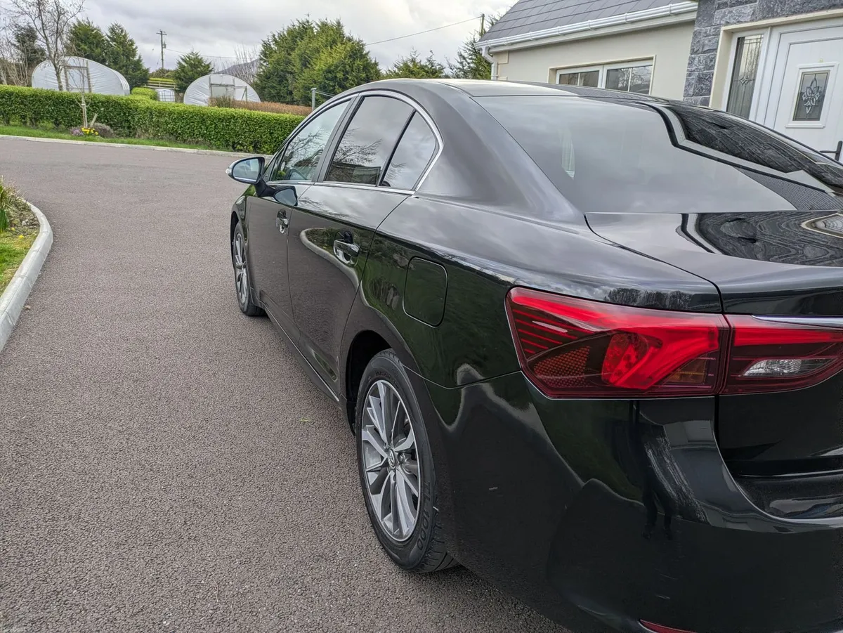 2017 Toyota Avensis d4d business edition - Image 3