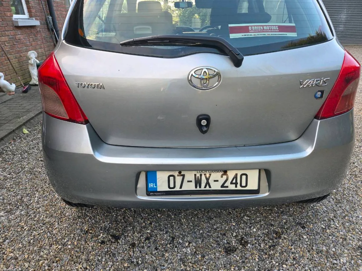 Toyota Yaris - Image 3
