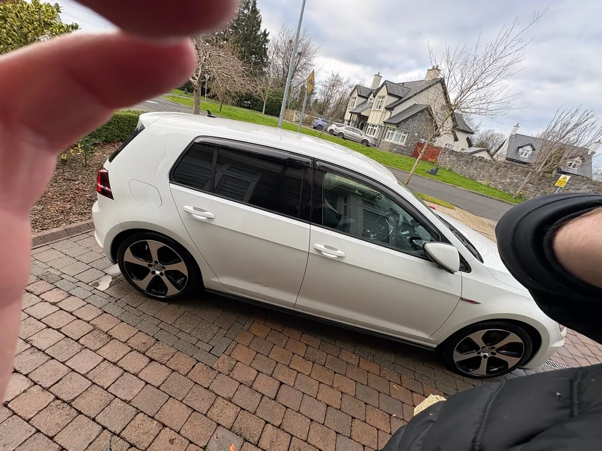 VW Golf GTI - Image 3