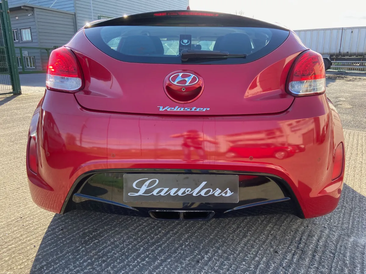 2012 HYUNDAI VELOSTER 1.6 PETROL - Image 4