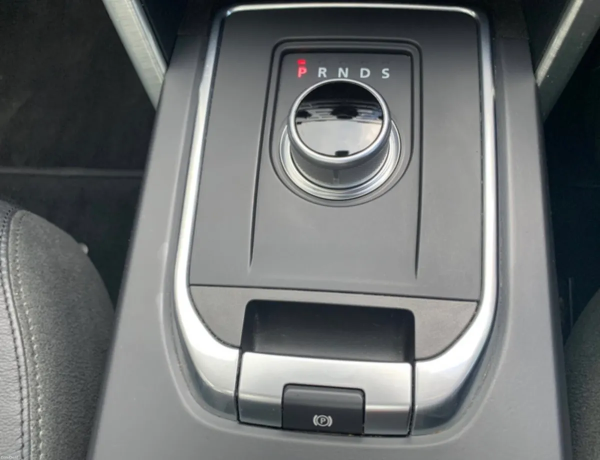 Landrover Discovery Sport HSE Excellent Condition - Image 6