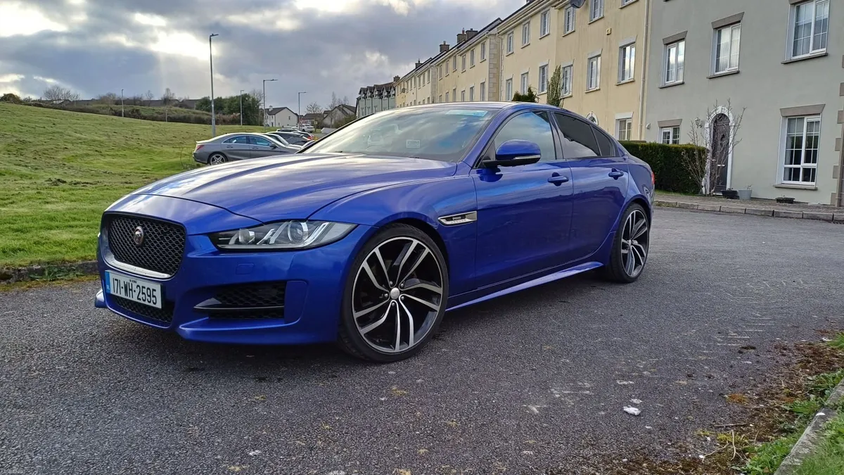 Jaguar XE R-Sport 2017 2.0L Diesel - Image 2