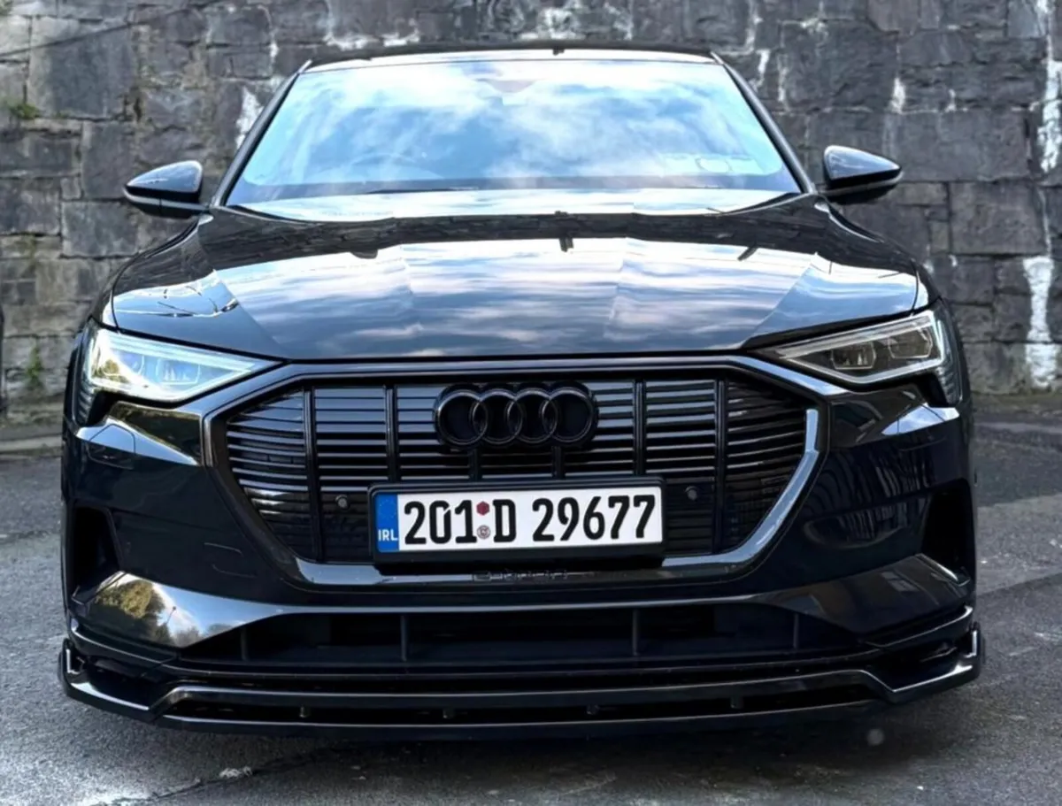 2020 Audi Etron 50 quattro 71kWh 22" Alloys - Image 2