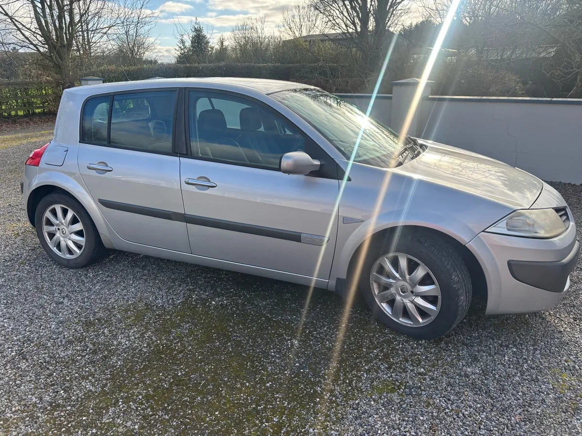 2008 Renault Megane - Image 1