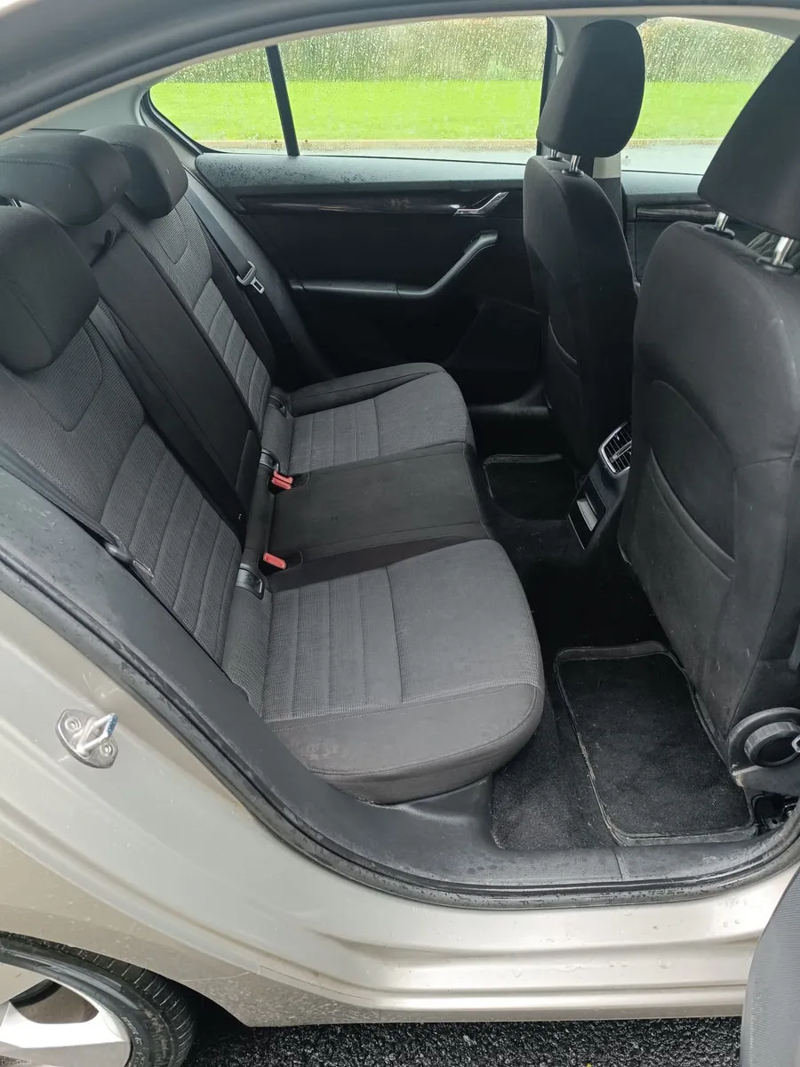 Skoda Octavia 2014 - Image 4