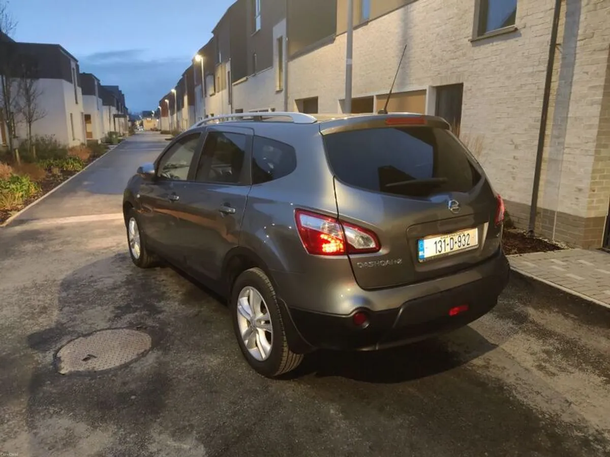 2013 Nissan Qashqai+2 - Image 3