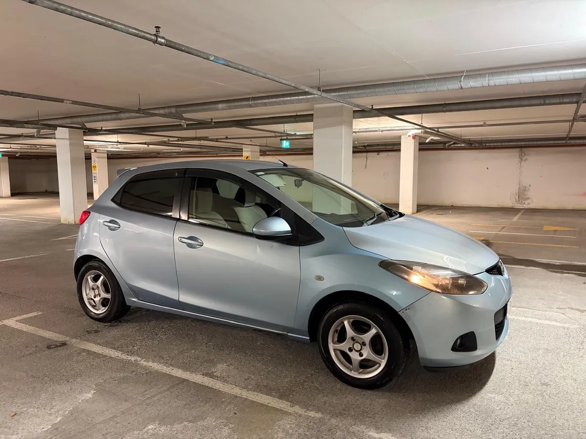 Mazda Demio 2011 automatic - Image 4