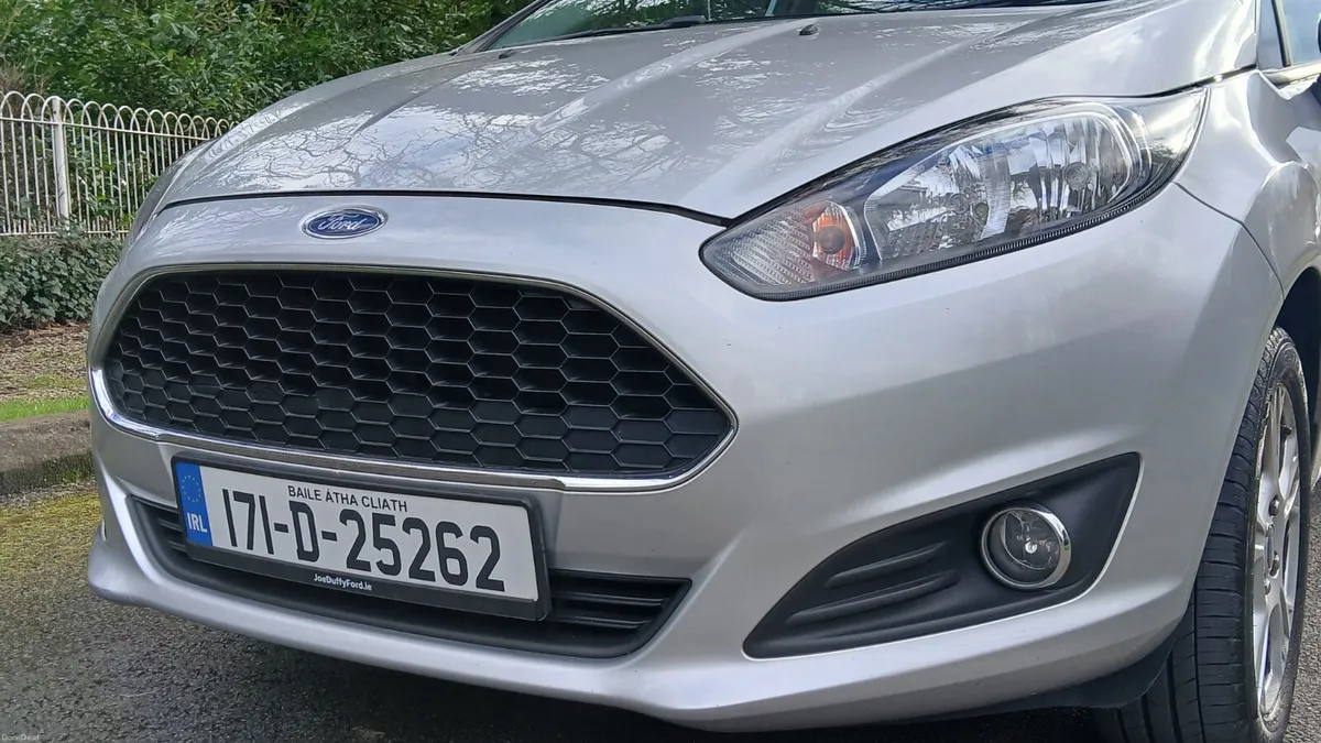 Ford Fiesta 2017 ZETEC 1.0 65bhp 5dr - FFSH - - Image 6