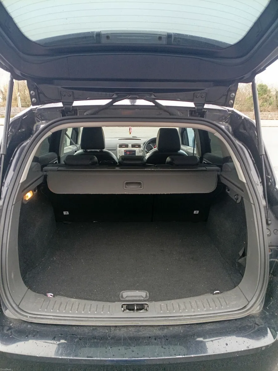 Ford Kuga 2011 - Image 3