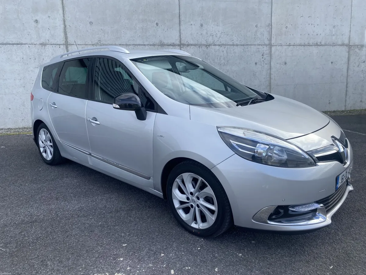 Renault Grand Scenic 7-seater Bose Edition 2016 - Image 2