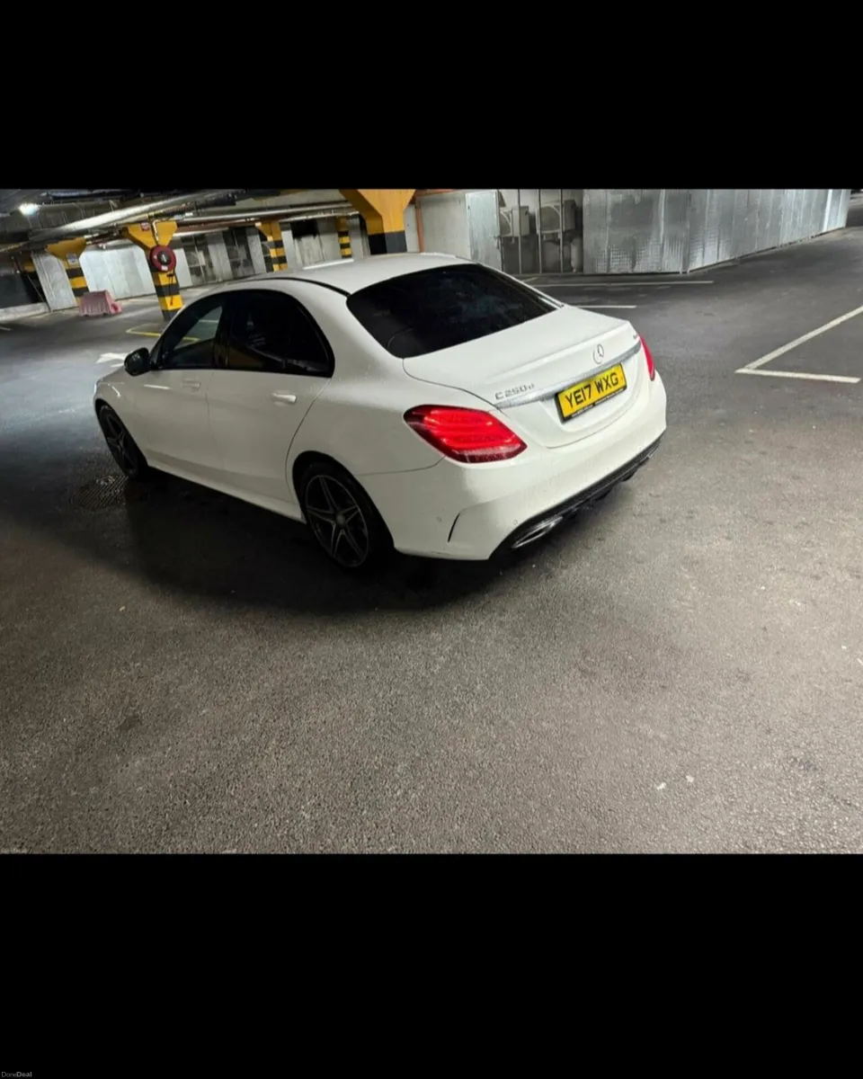 Mercedes c250d amg 4matic - Image 3