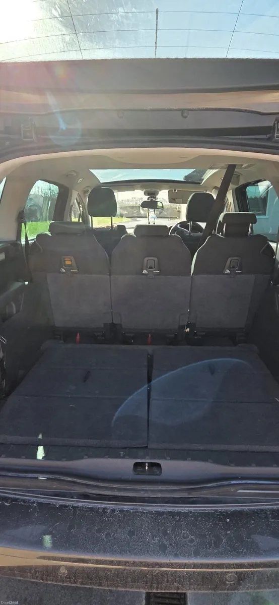 Peugeot 5008 2015 - Image 4
