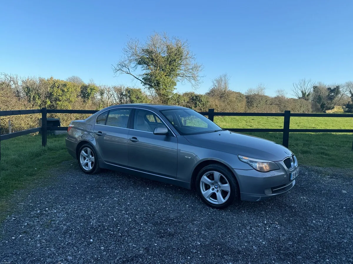 Bmw 520 manual 08/26 - Image 1