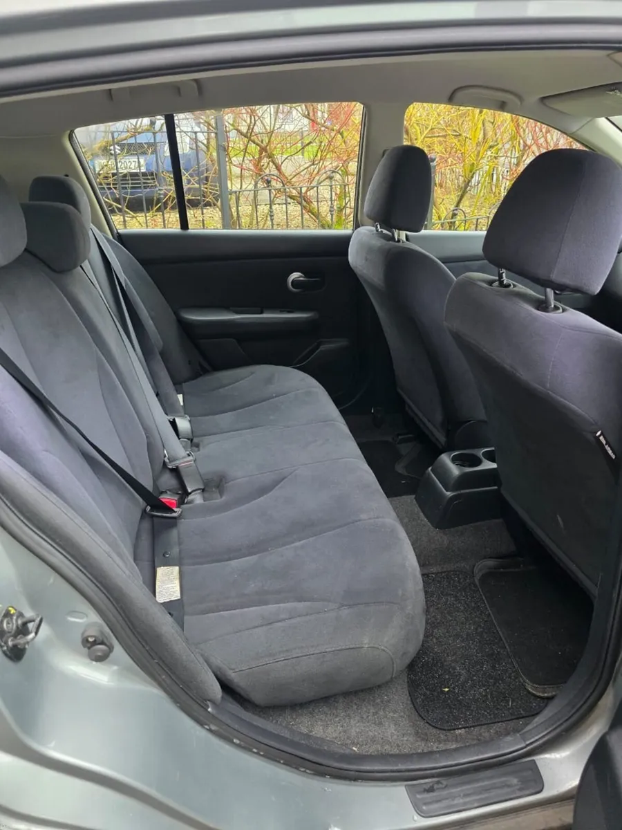 Nissan Tiida 2010 - Image 3