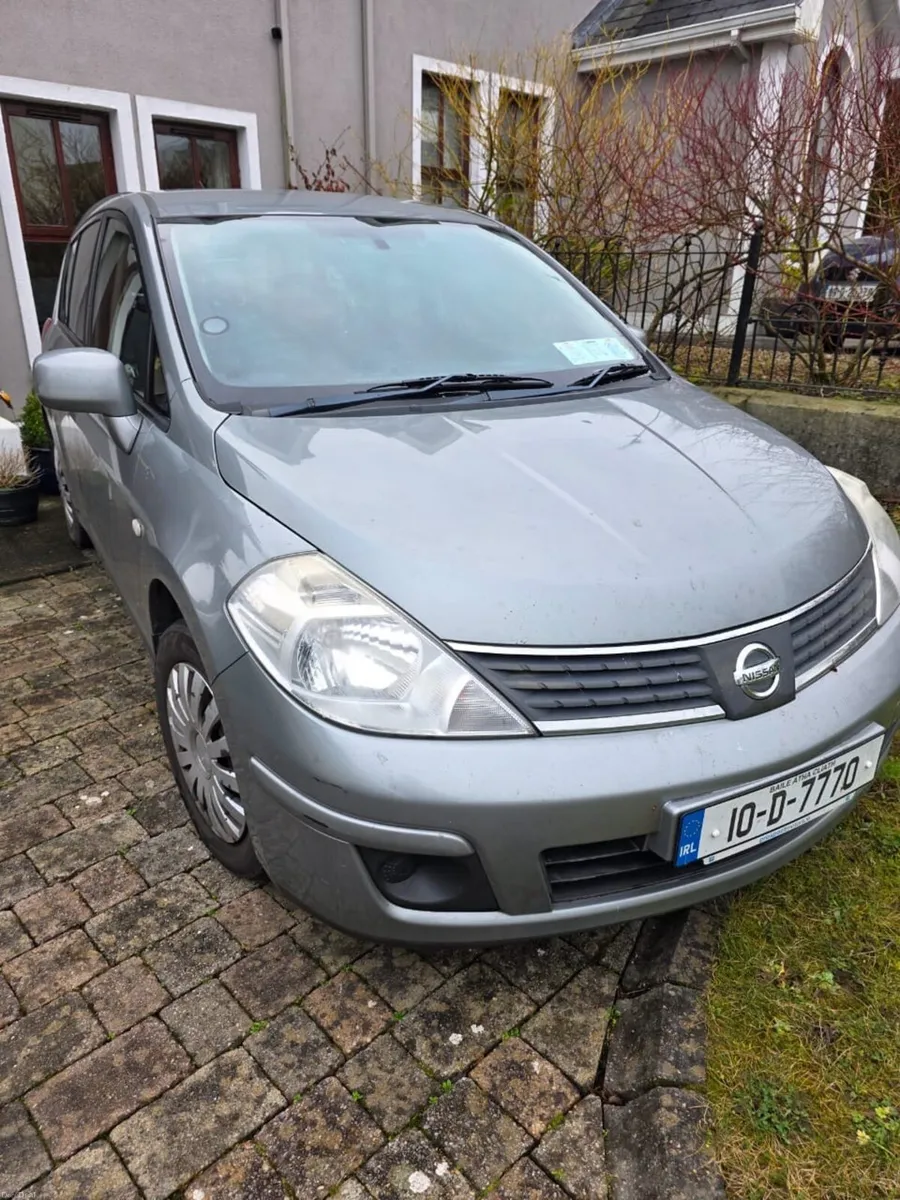 Nissan Tiida 2010 - Image 1