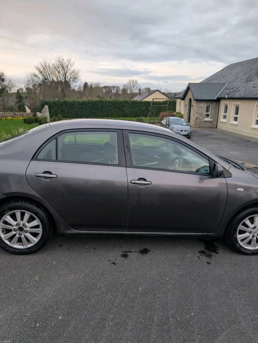 Toyota Corolla - Image 3