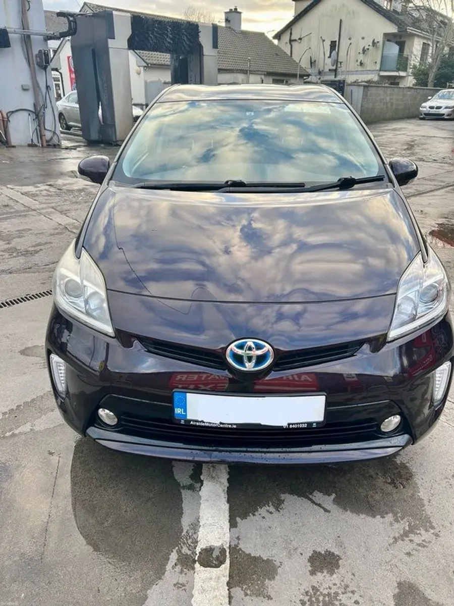 2012 Toyota Prius 1.8 Petrol Hybrid - Image 1