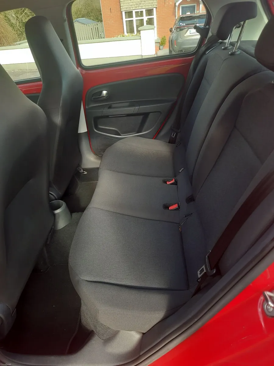 Automatic Volkswagen Up! – 2017 - Low Mileage - Image 4