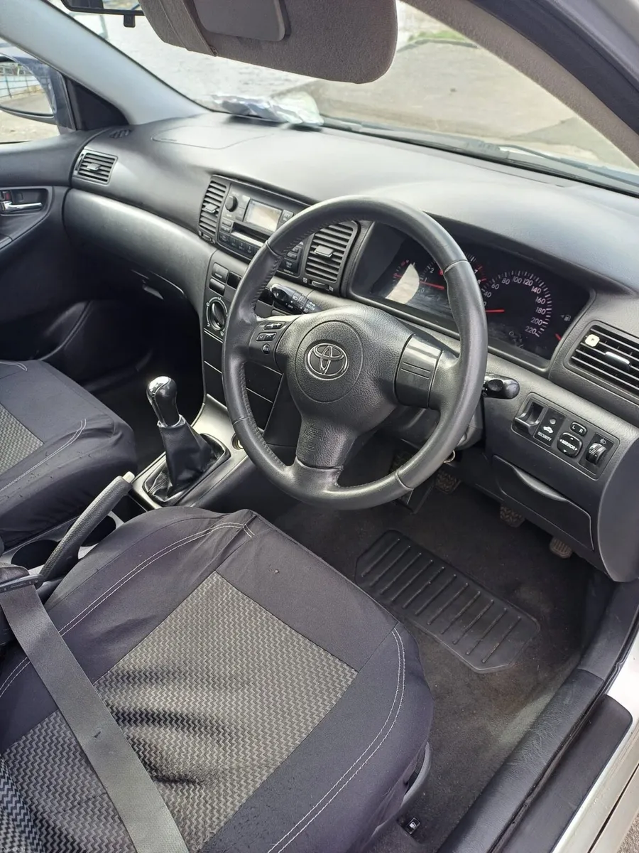 Toyota Corolla 1.4 petrol - Image 2
