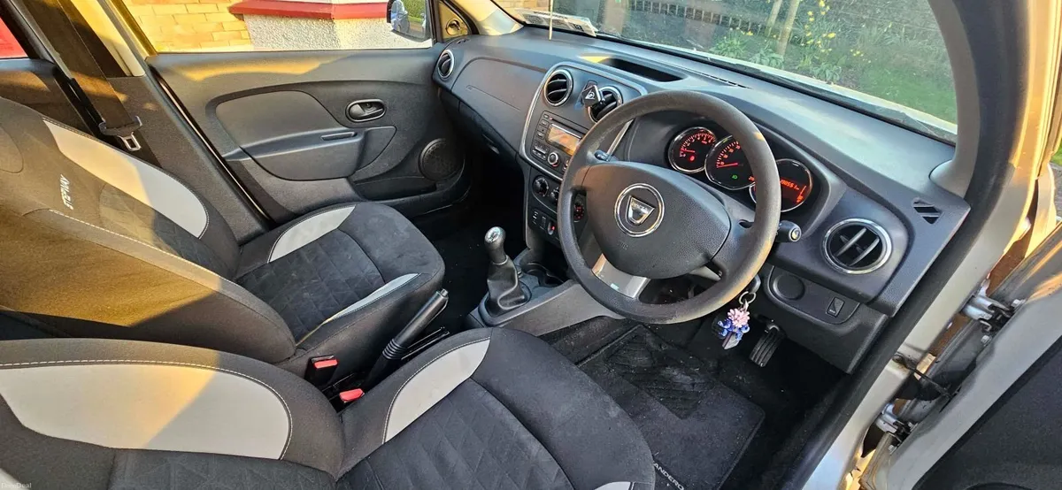 Dacia Sandero Stepway 2015 - Image 3
