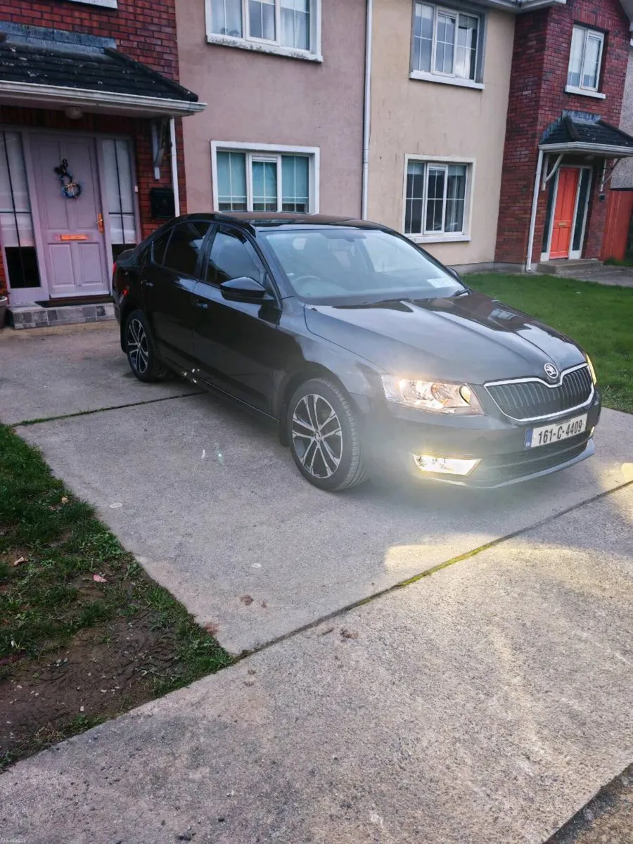 Skoda Octavia VRS interior - Image 3