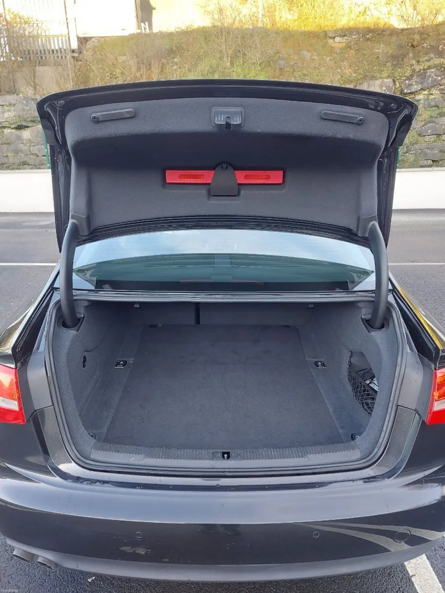 Audi A6 - Image 5