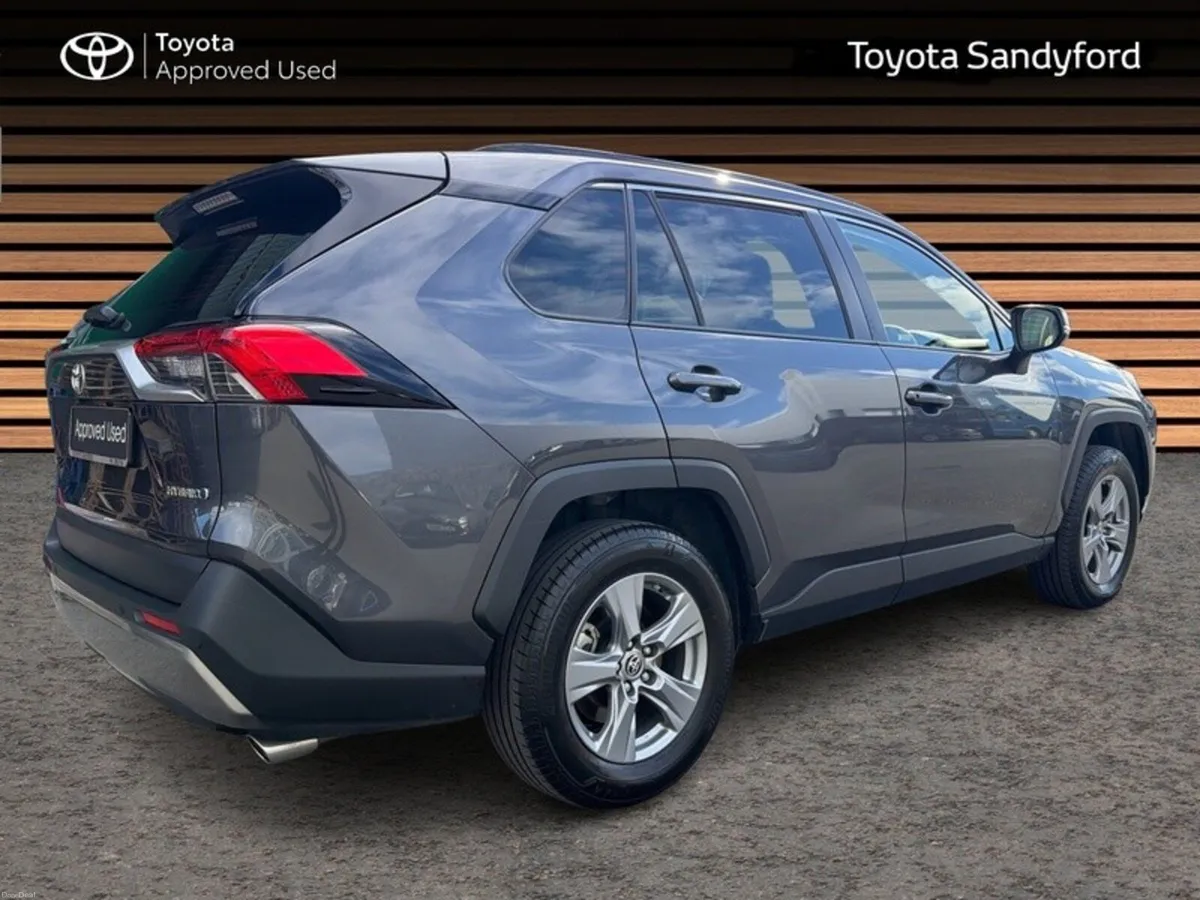 Toyota RAV4 HYBRID WITH LEATHER // REAR CAMERA // - Image 2