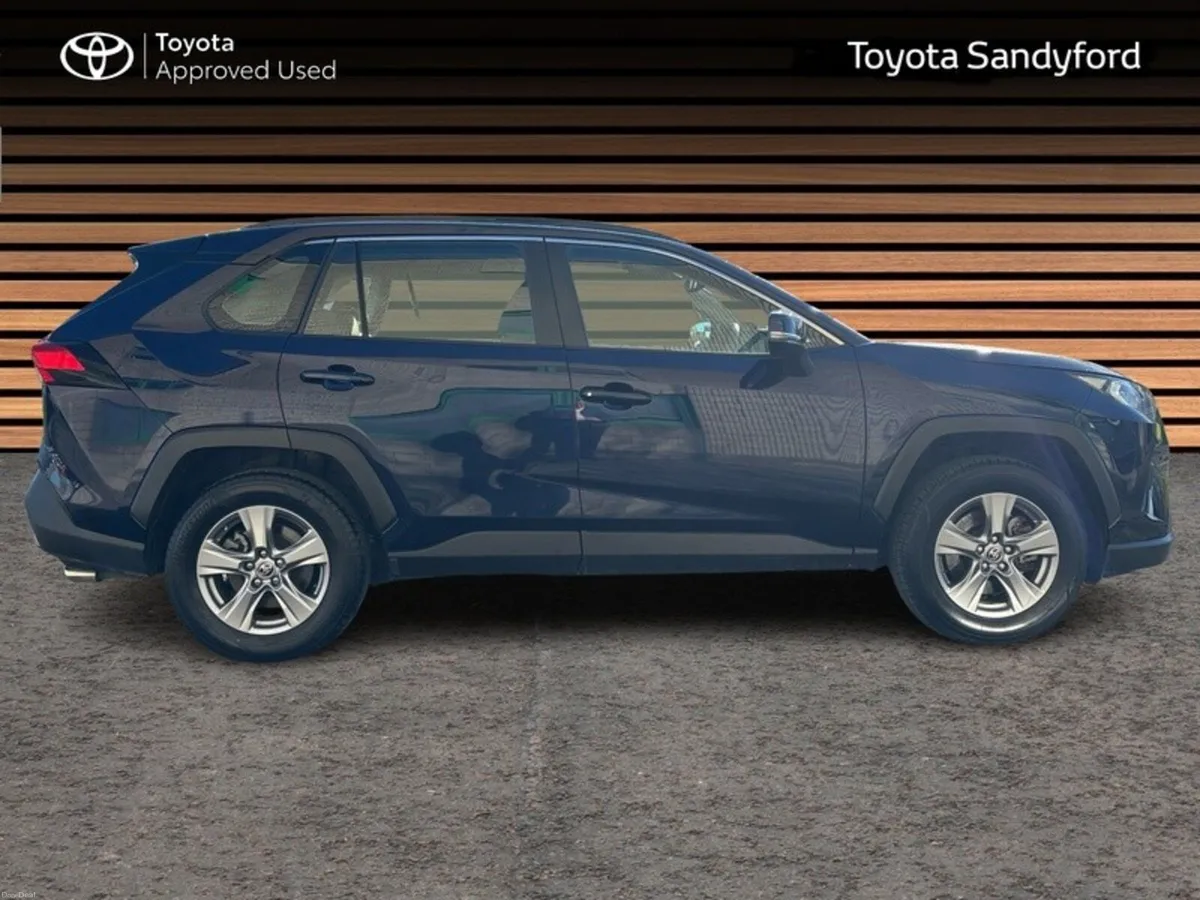 Toyota RAV4 HYBRID LUNA AUTO // REAR CAMERA // BLU - Image 3