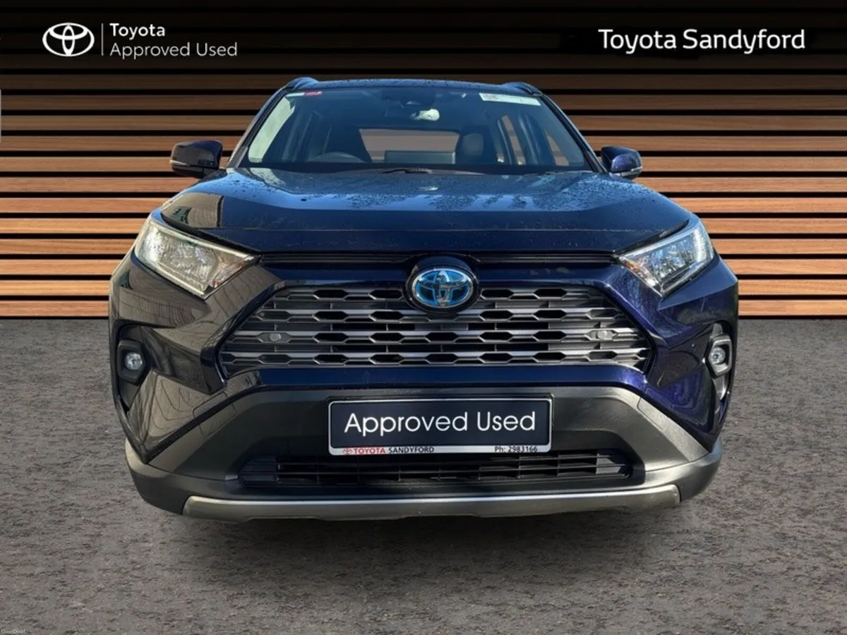 Toyota RAV4 HYBRID AUTO // REAR CAMERA // BLUETOOT - Image 5