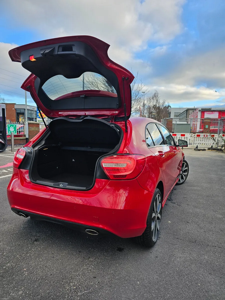 Mercedes-Benz A-Class Automatic 2013 - Image 4