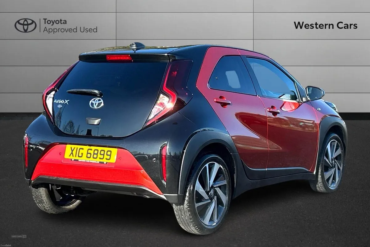 Toyota Aygo X 1.0 VVT-i Edge x-shift Euro 6 (s/s) - Image 2