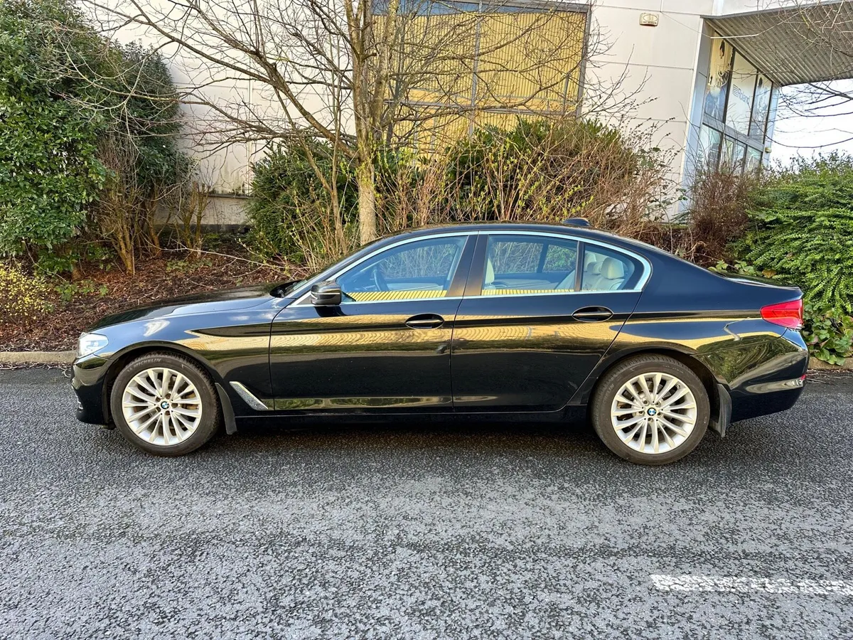 2020 BMW 520 Diesel - Image 3