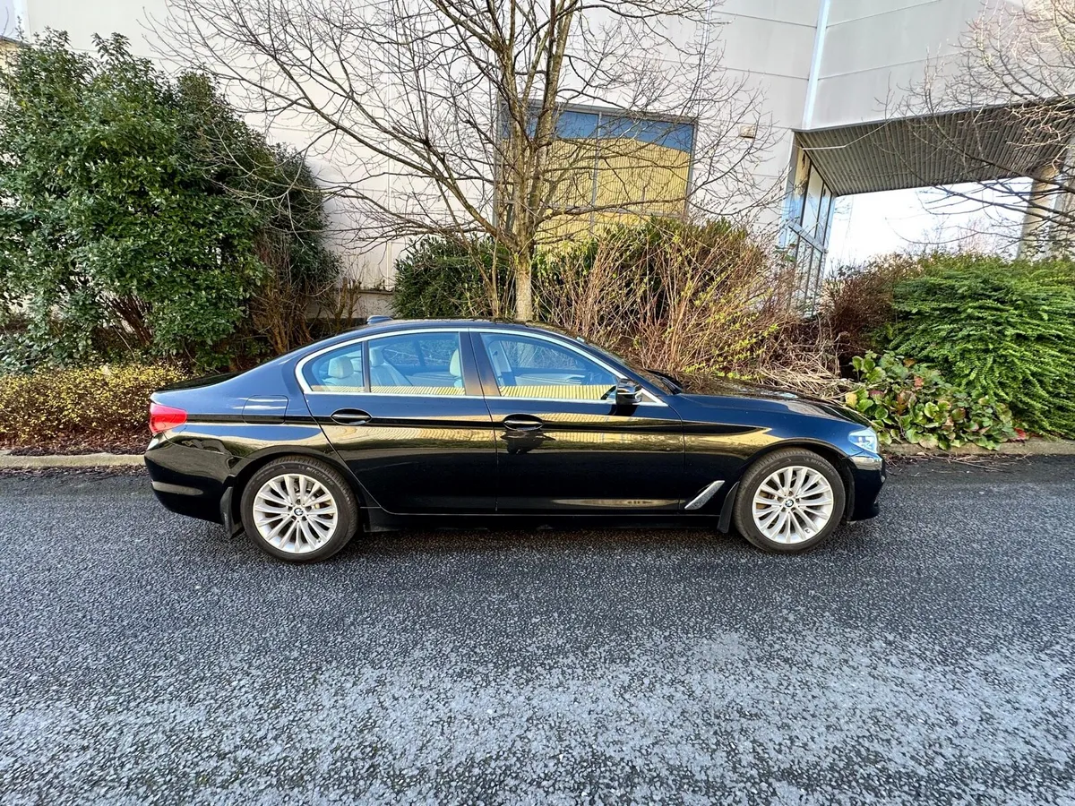 2020 BMW 520 Diesel - Image 4