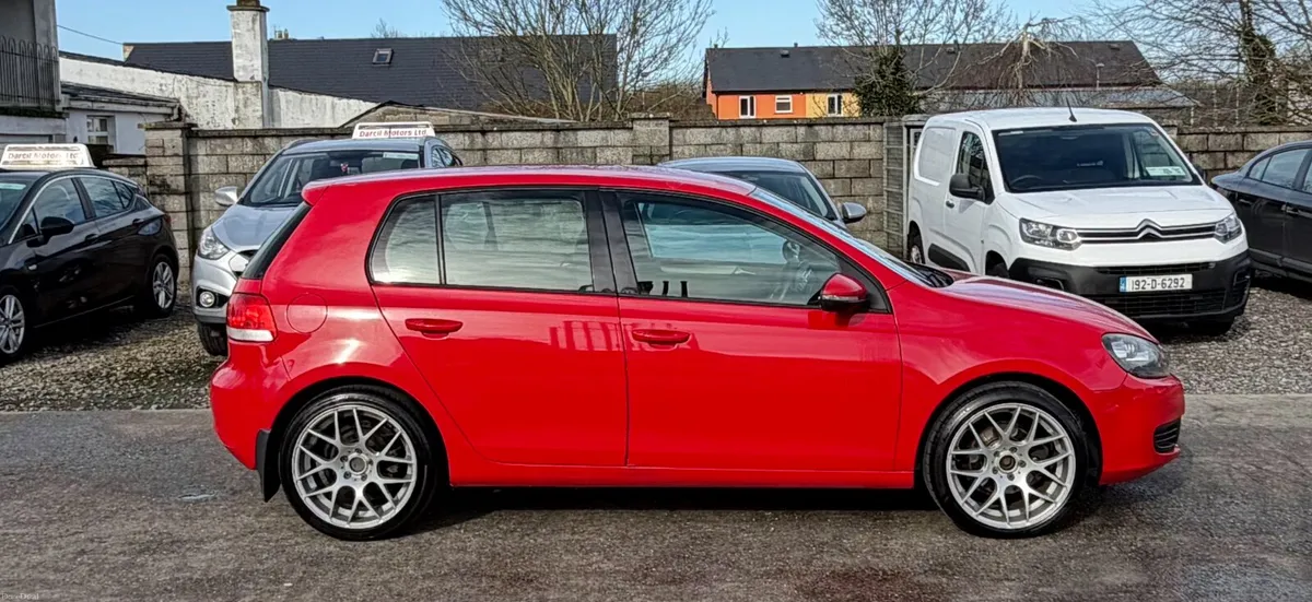 Volkswagen Golf 1.4 low mileage - Image 2