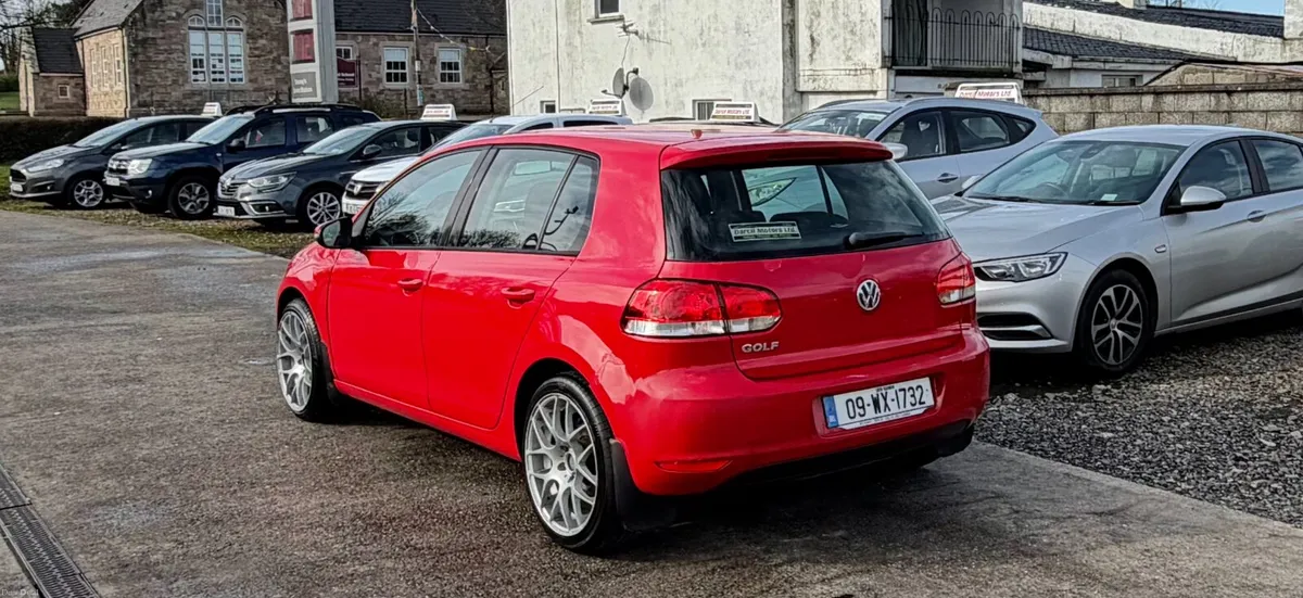 Volkswagen Golf 1.4 low mileage - Image 3