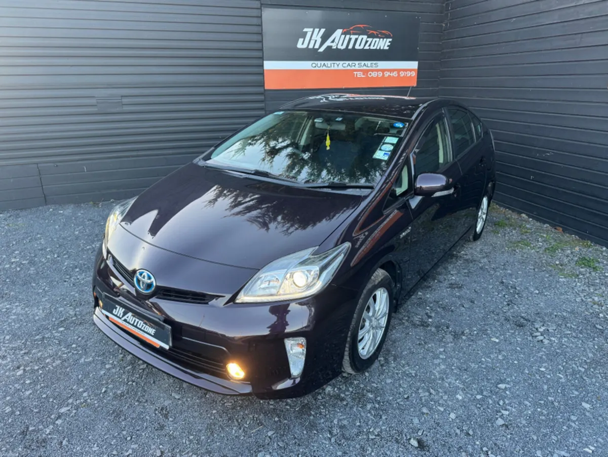 Toyota Prius 1.8 HYBRID AUTO - Image 3
