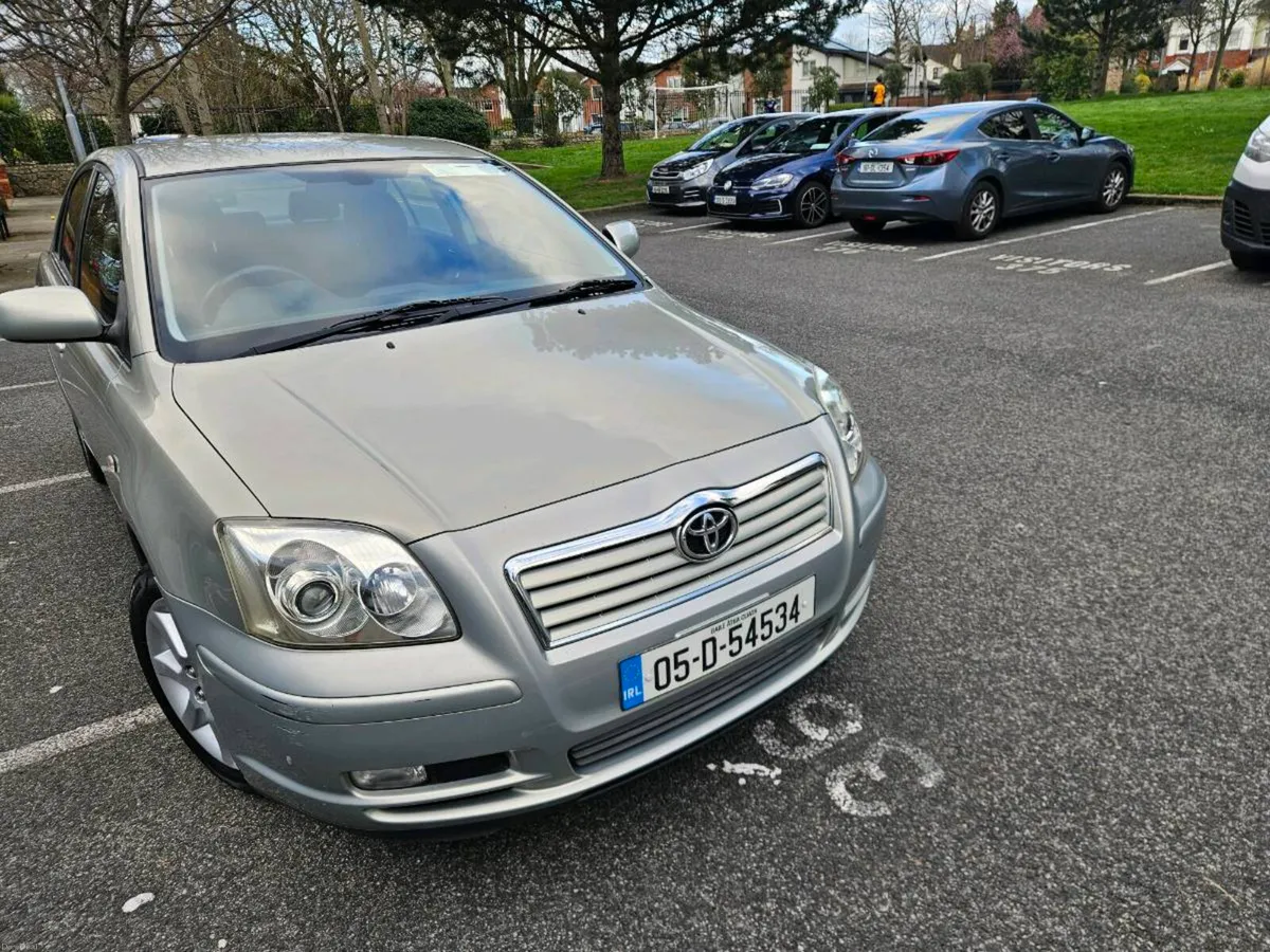 Toyota Avensis Automatic - Image 2
