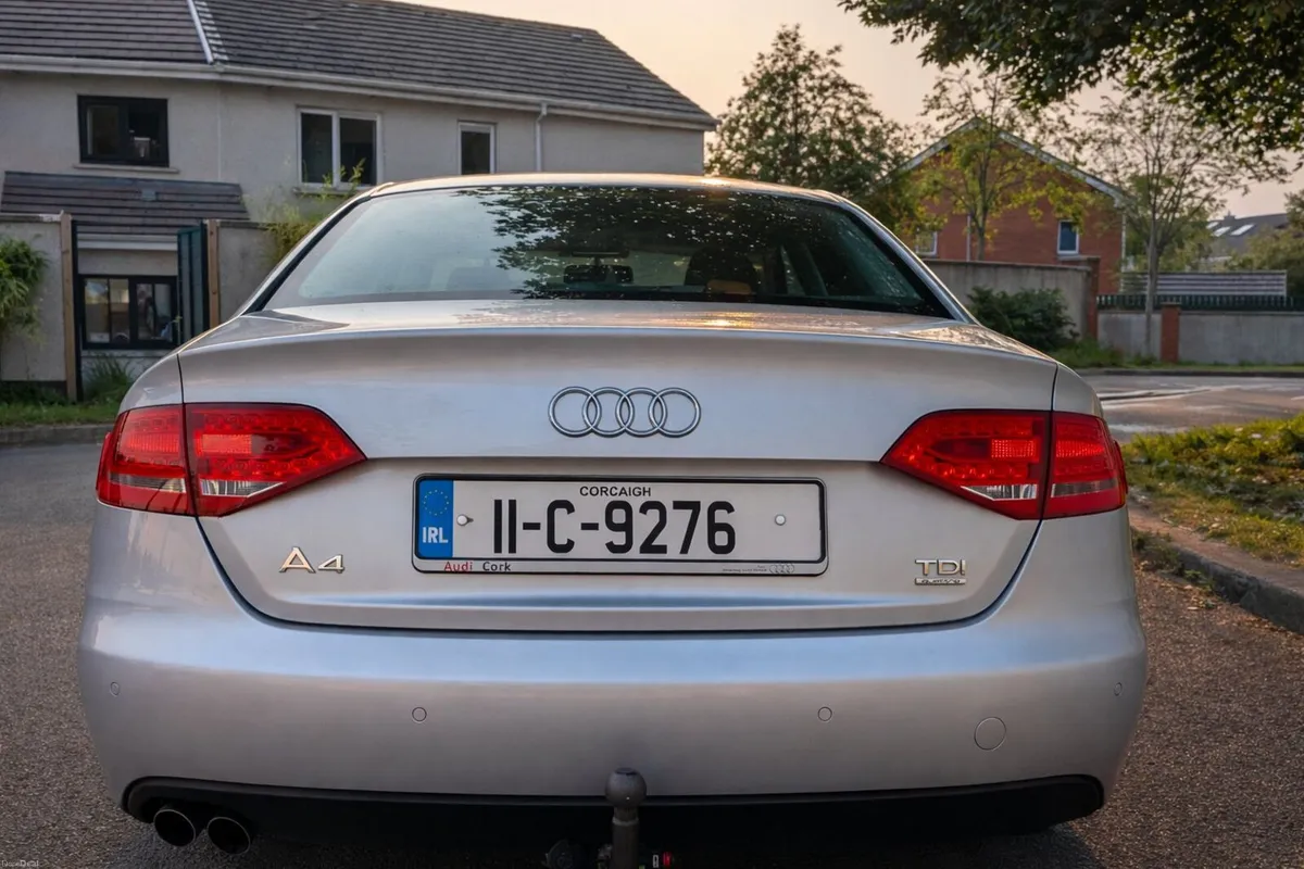 Audi A4 2011 - Image 2