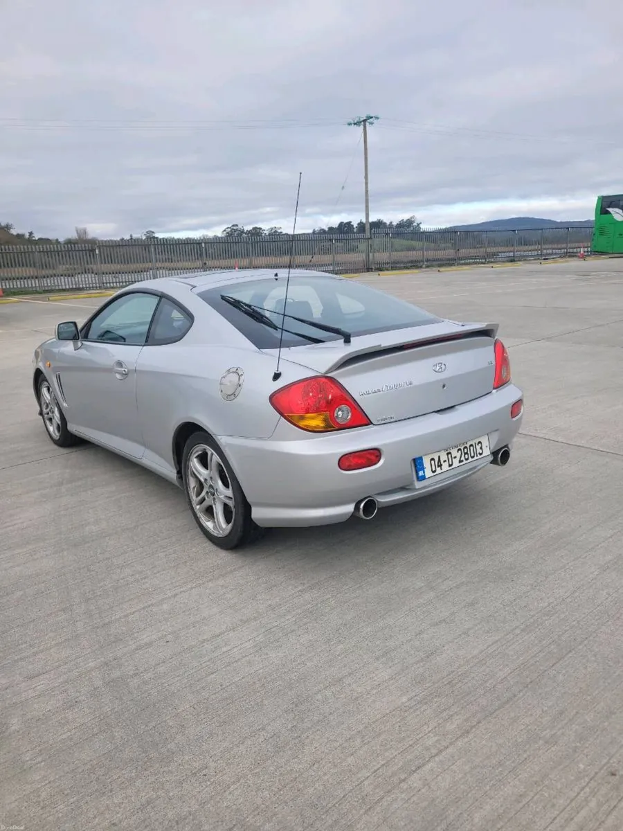 Hyundai Coupe - Image 4