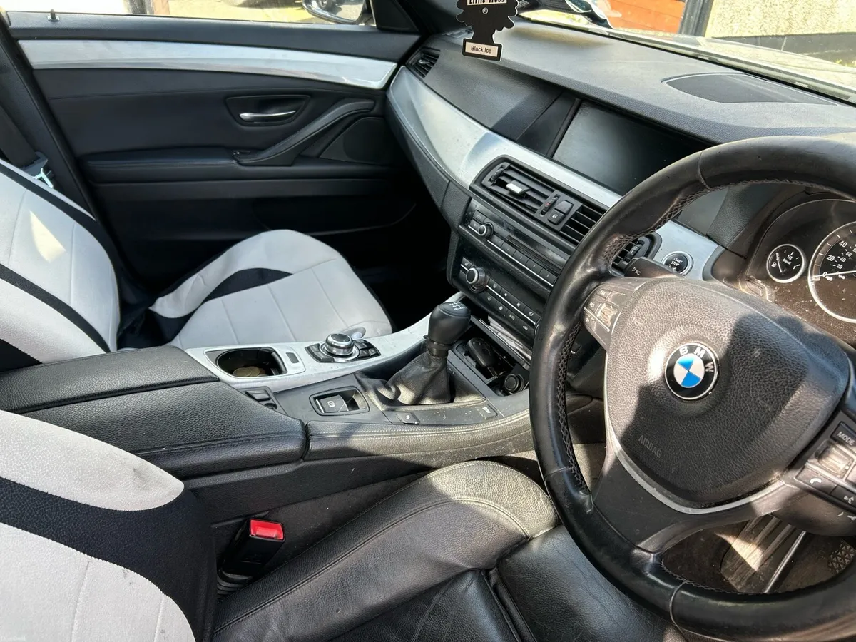 BMW 520 touring - Image 4