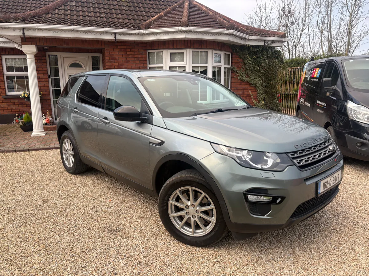 Land Rover Discovery Sport 2016 , 2.0 litre 4x4 - Image 1