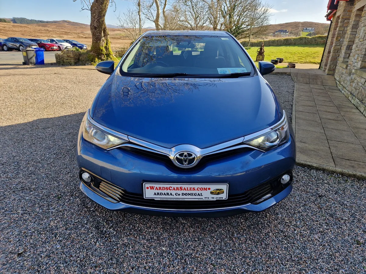 Toyota Auris 2018 - Image 4
