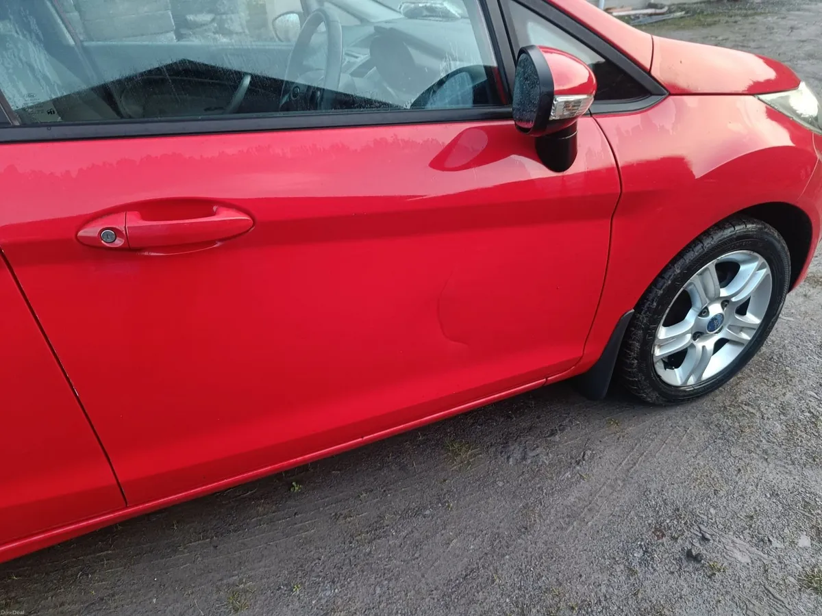 Ford Fiesta 2009 Red 1.2 Petrol - Image 3