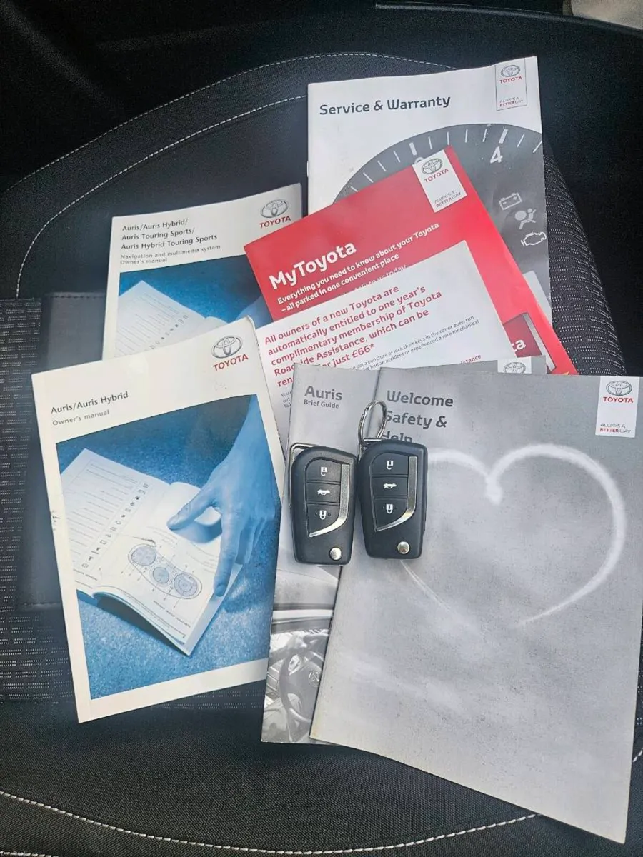 Toyota Auris 2014 manual transmission - Image 2