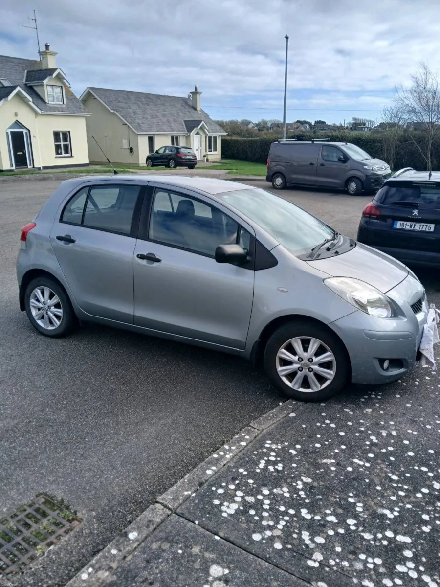 Toyota yaris 1litre / on hold offer made - Image 1