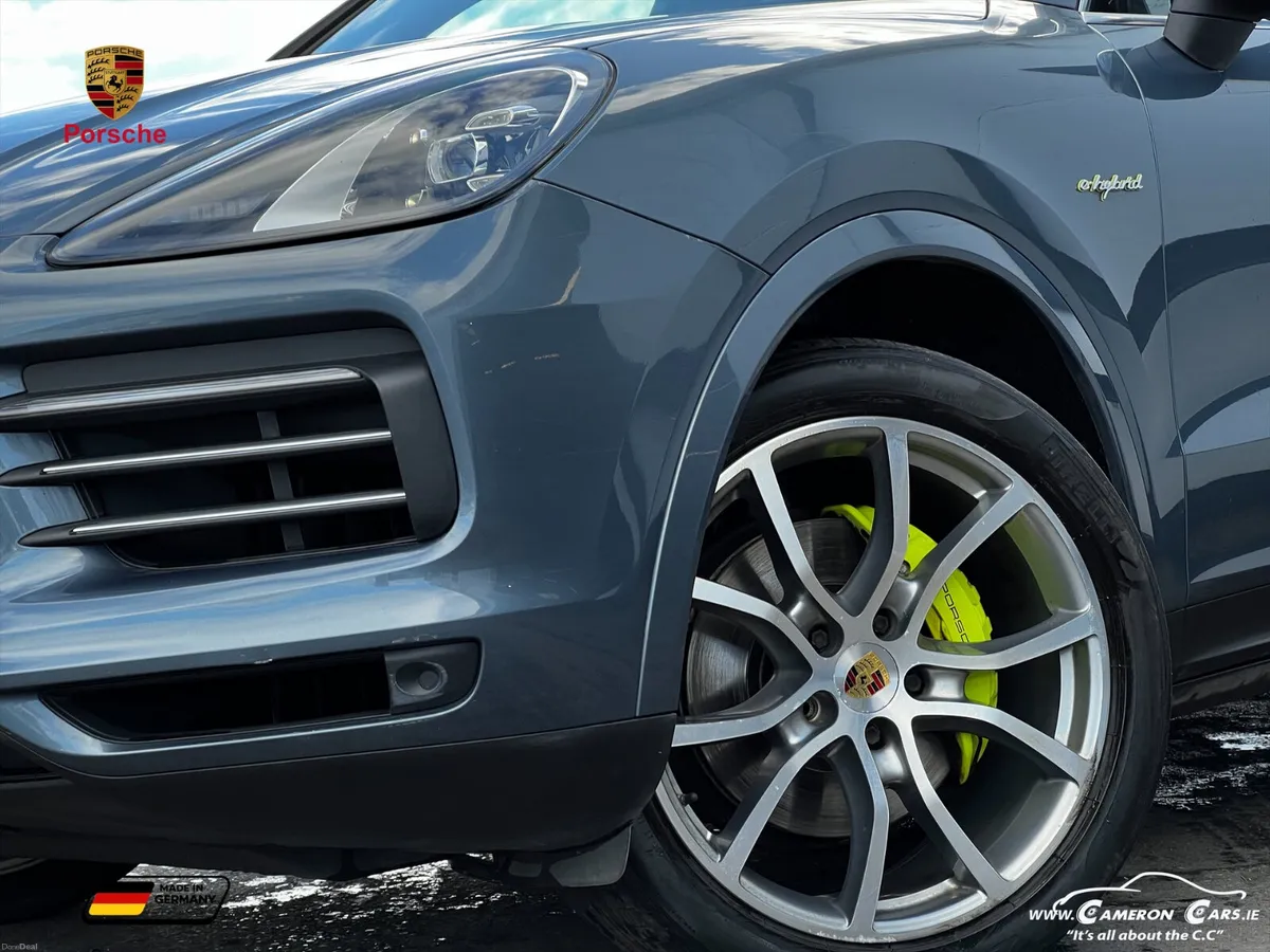 PORSCHE CAYENNE EHYBRID MOONLIGHT BLUE V6 - Image 4